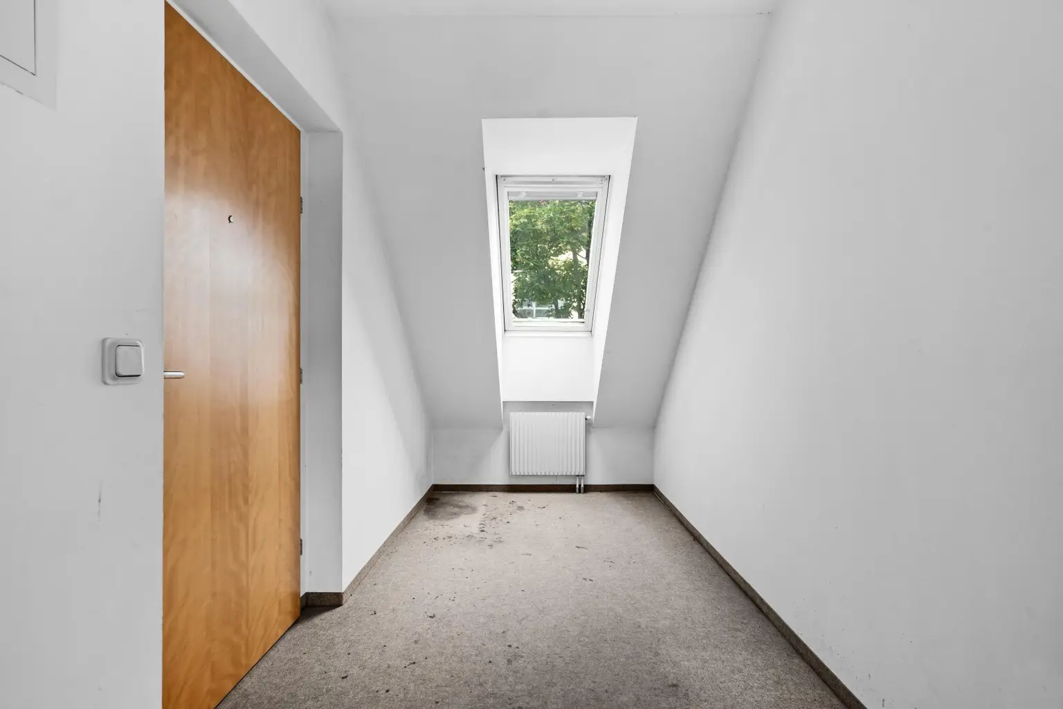 "1 Minute zur U2 Hardeggasse- Dachgeschoss mit Terrasse"