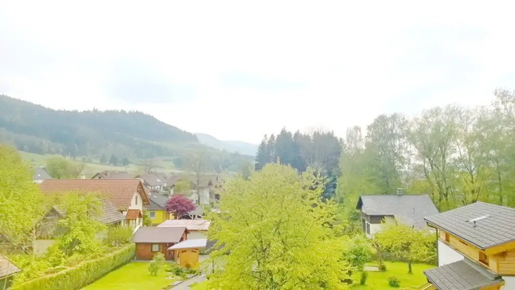 Gepflegte 2-Zimmer-Wohnung mit Küchenblock und Loggia in Langenwang im Mürztal zu mieten !