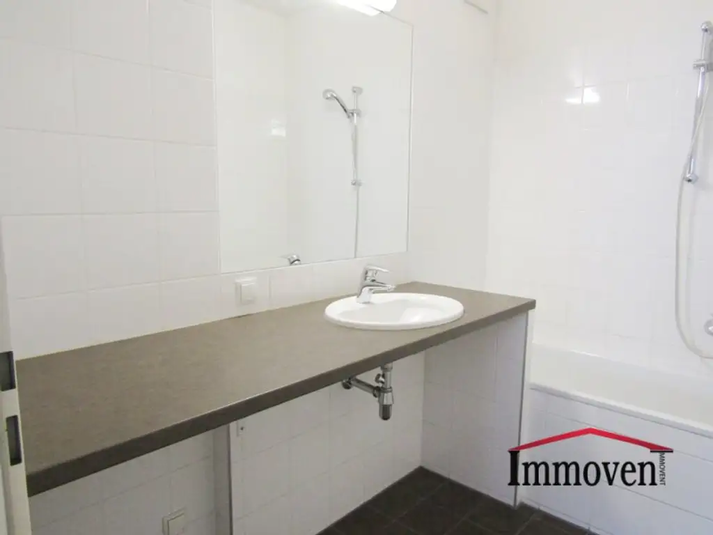 RUHELAGE -  2-Zimmerwohnung mit Balkon! (Mietbeginn 01.03.2026)