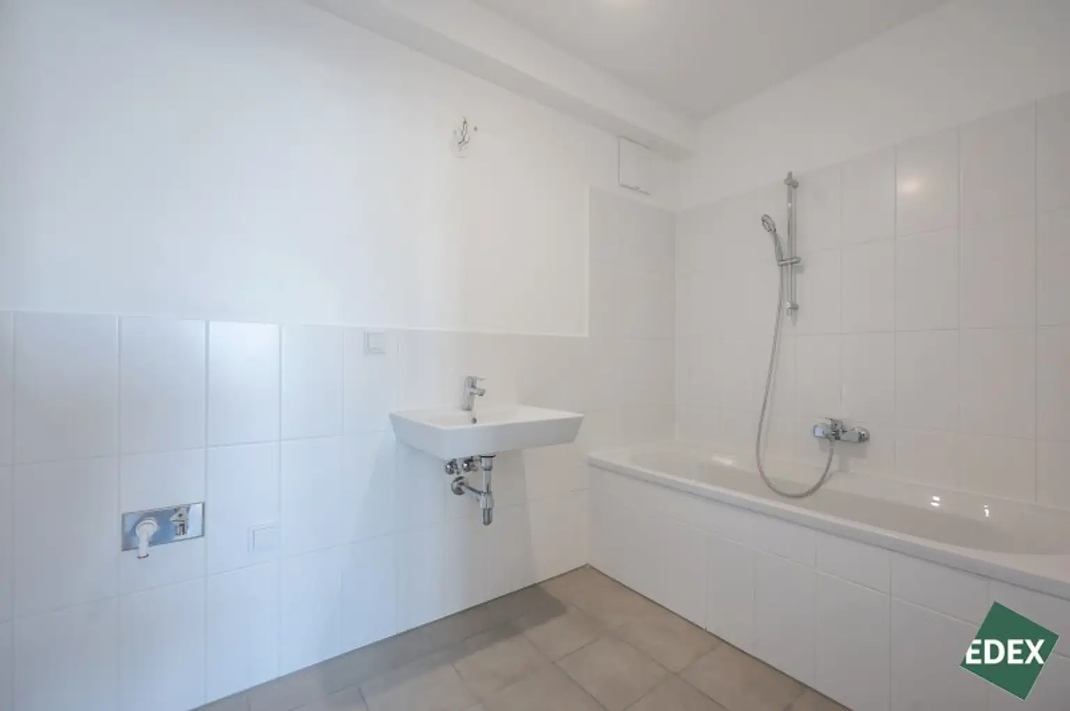 ERSTBEZUG | Ideale 2-Zimmer-Wohnung und Terrasse