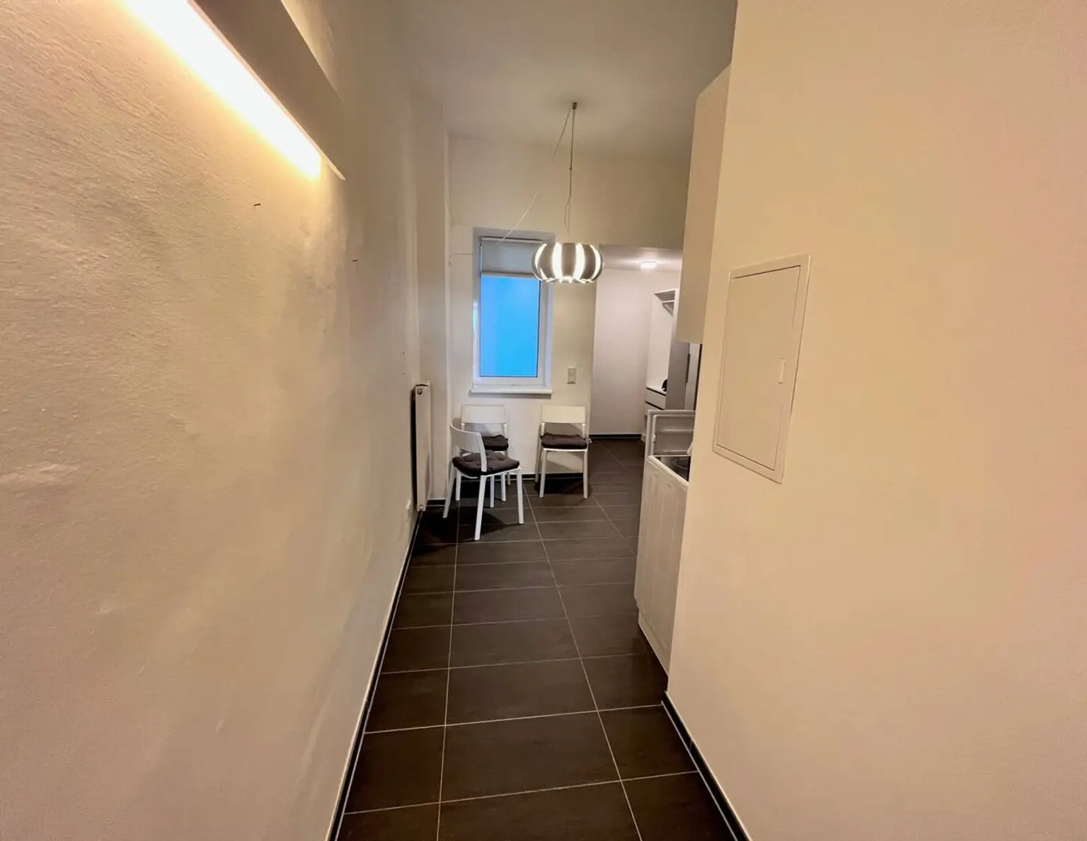 Graz-Nähe-Citypark: 1. MONAT MIETFREI! Preisgünstige, 1-Zimmer-Balkonwohnung in zentraler Lage!