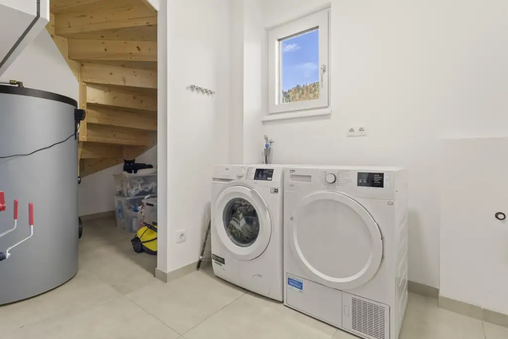 Modernes Fertighaus mit großem Grundstück in Sachsenburg