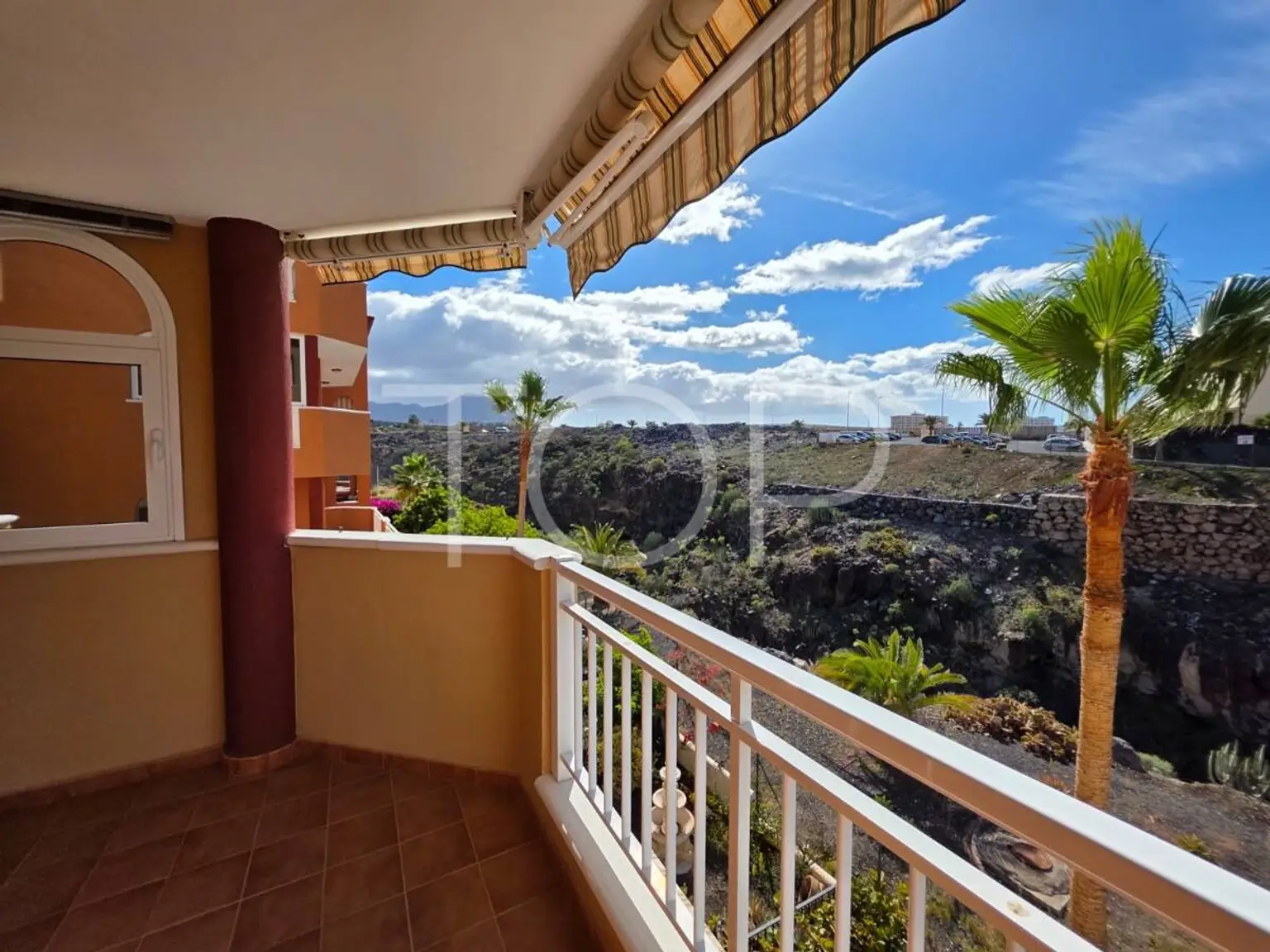 23ef9478-9e42-4095-aa65-626a2fc5453a