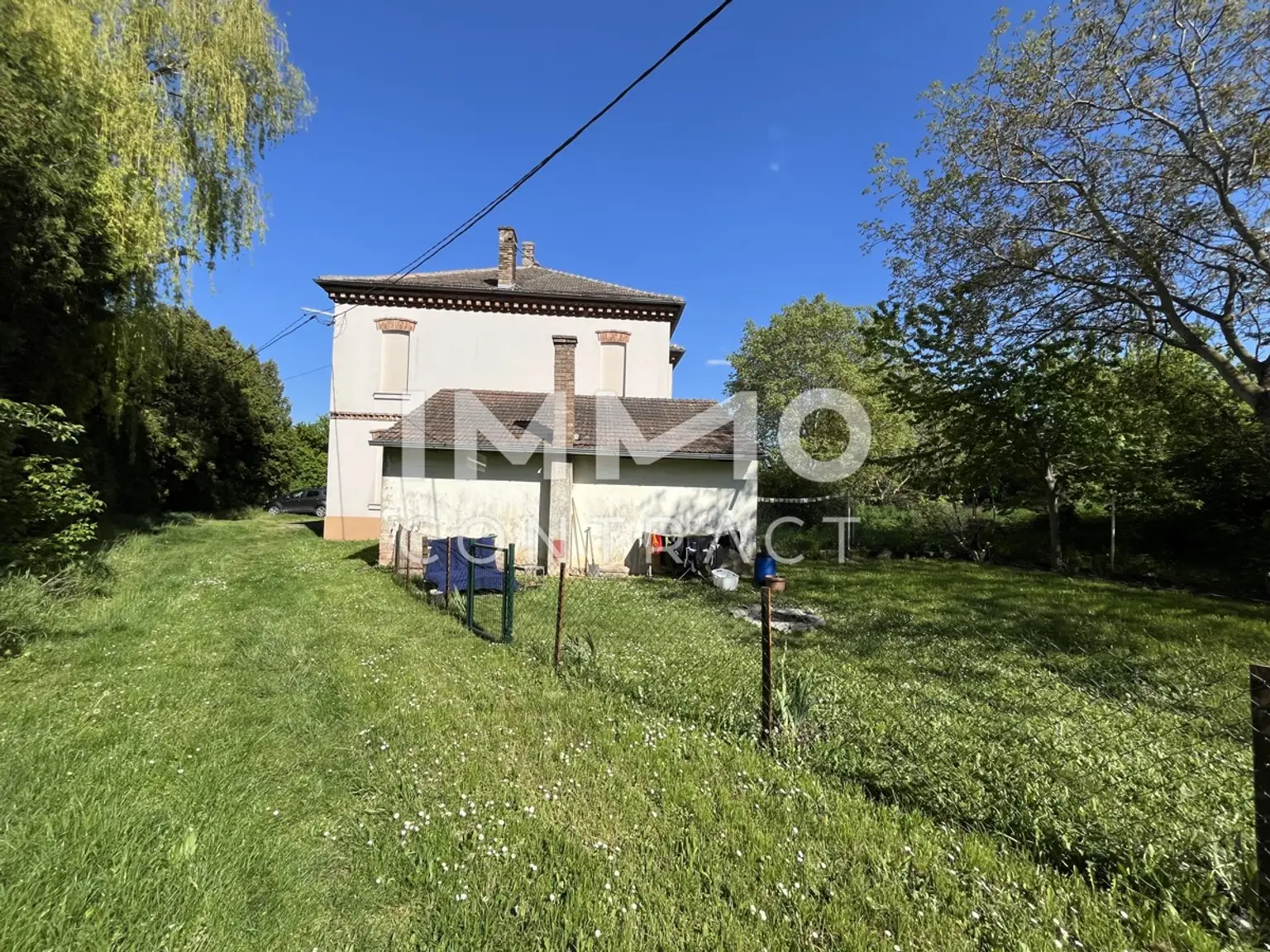 Betongold !!! 4,27 % Rendite
mit vier Wohneinheiten