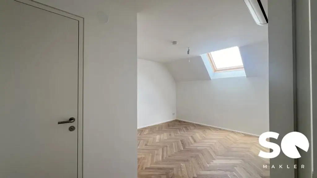 # SQ - EXKLUSIVE DACHGESCHOSSWOHNUNG IN 1030 WIEN - SEIDLGASSE - 2 ZIMMER und TERRASSE - TOP 12
