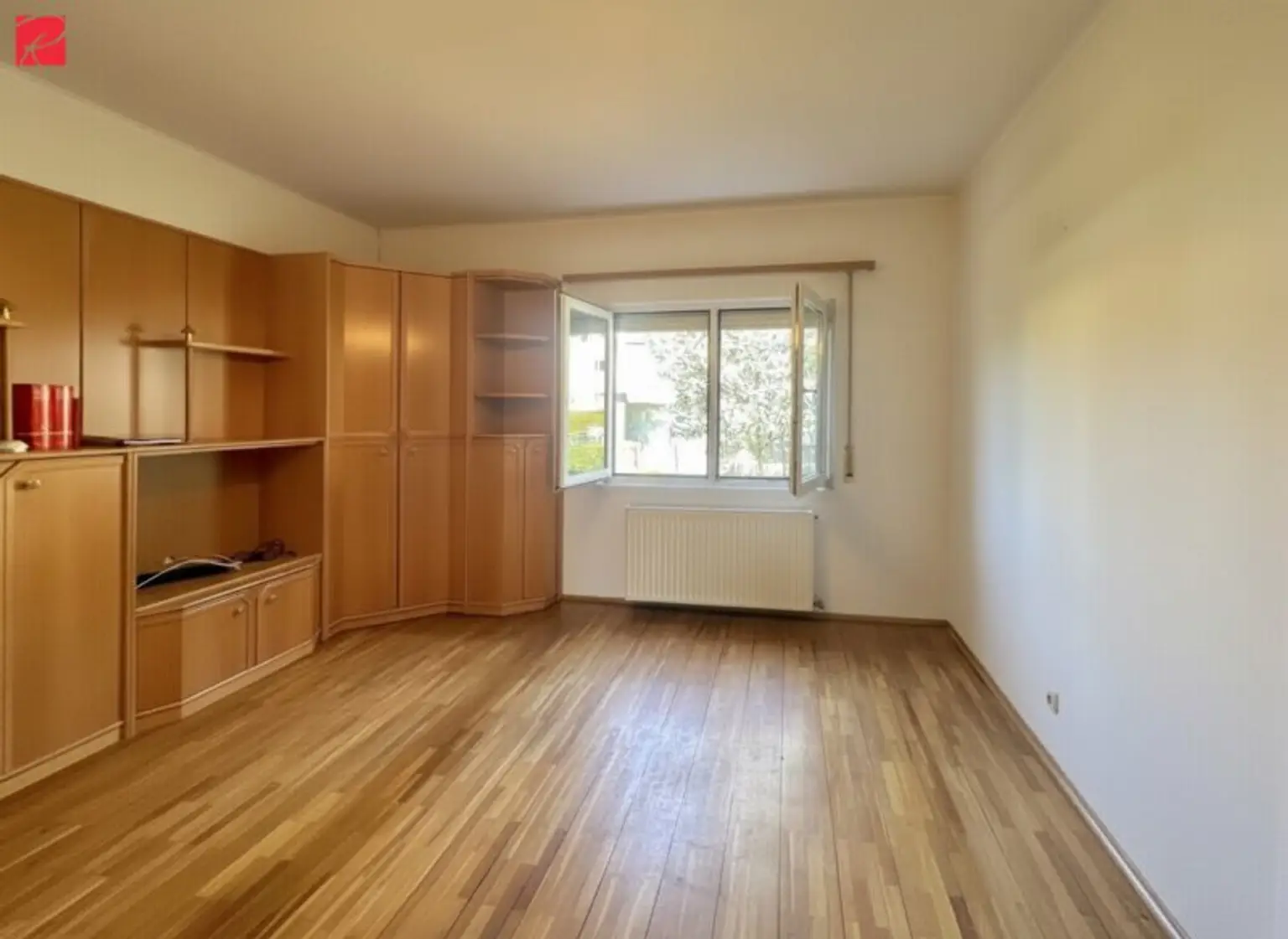 Idyllisches Einfamilienhaus inkl. zwei Carports!