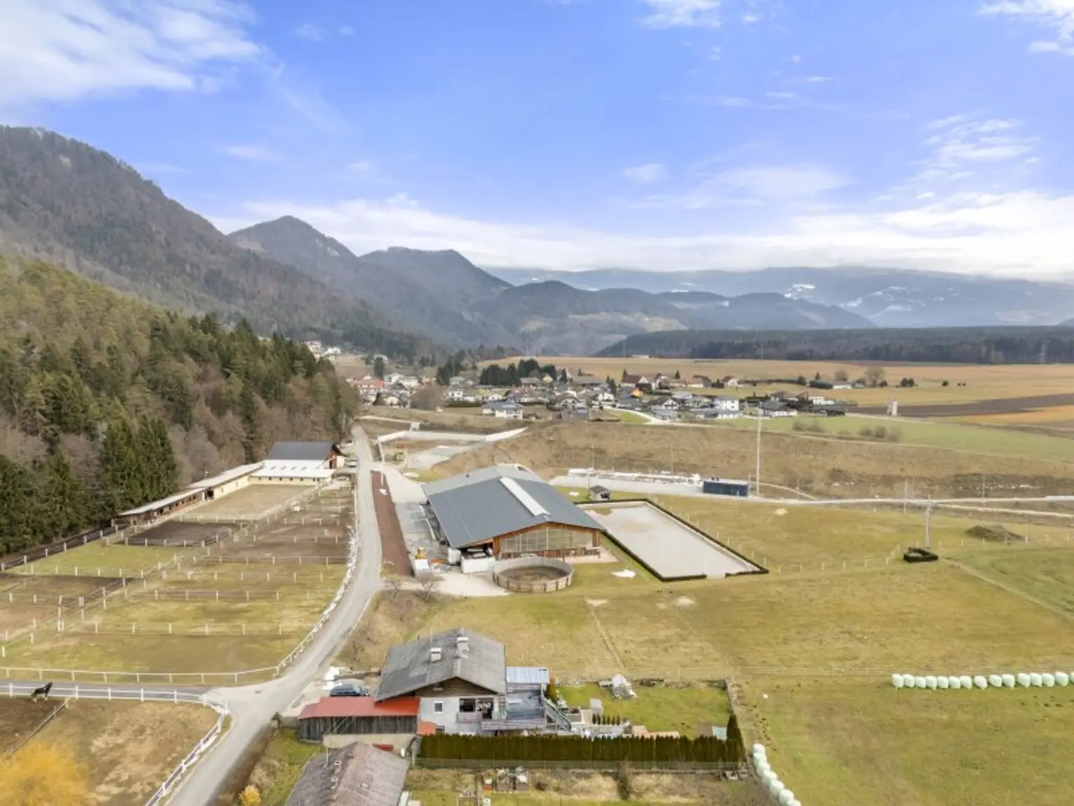 Teilsaniertes 140m² Wohnhaus mit 1.012m² schönem Grundstück in Ruden bei Völkermarkt - St. Radegund