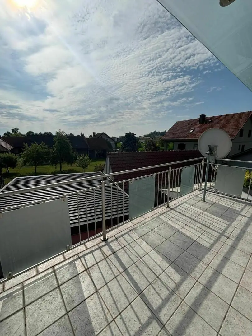 **RARITÄT**Einzigartiges Haus in BESTLAGE in unmittelbarer Nähe zur Therme**parkähnlicher Garten**Wintergarten**Nebengebäude mit Fitness**uvm ...!**