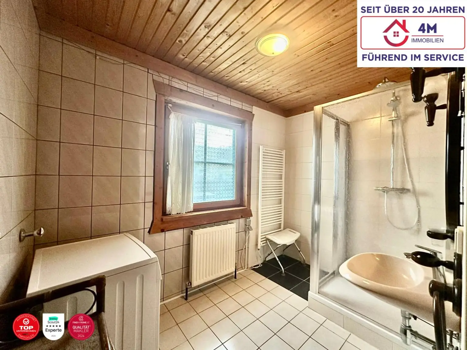 Holzhaus mit Charme & Pool – jetzt entdecken!