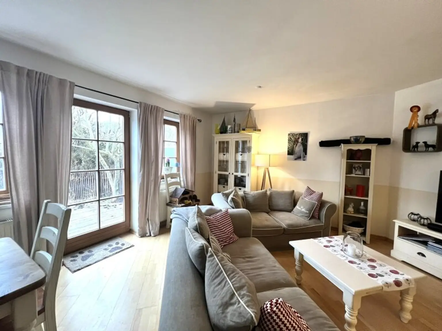 (!) Familienhit mit Charme - gut geschnittene Doppelhaushälfte mit Garten & Pool in Gaaden (!)