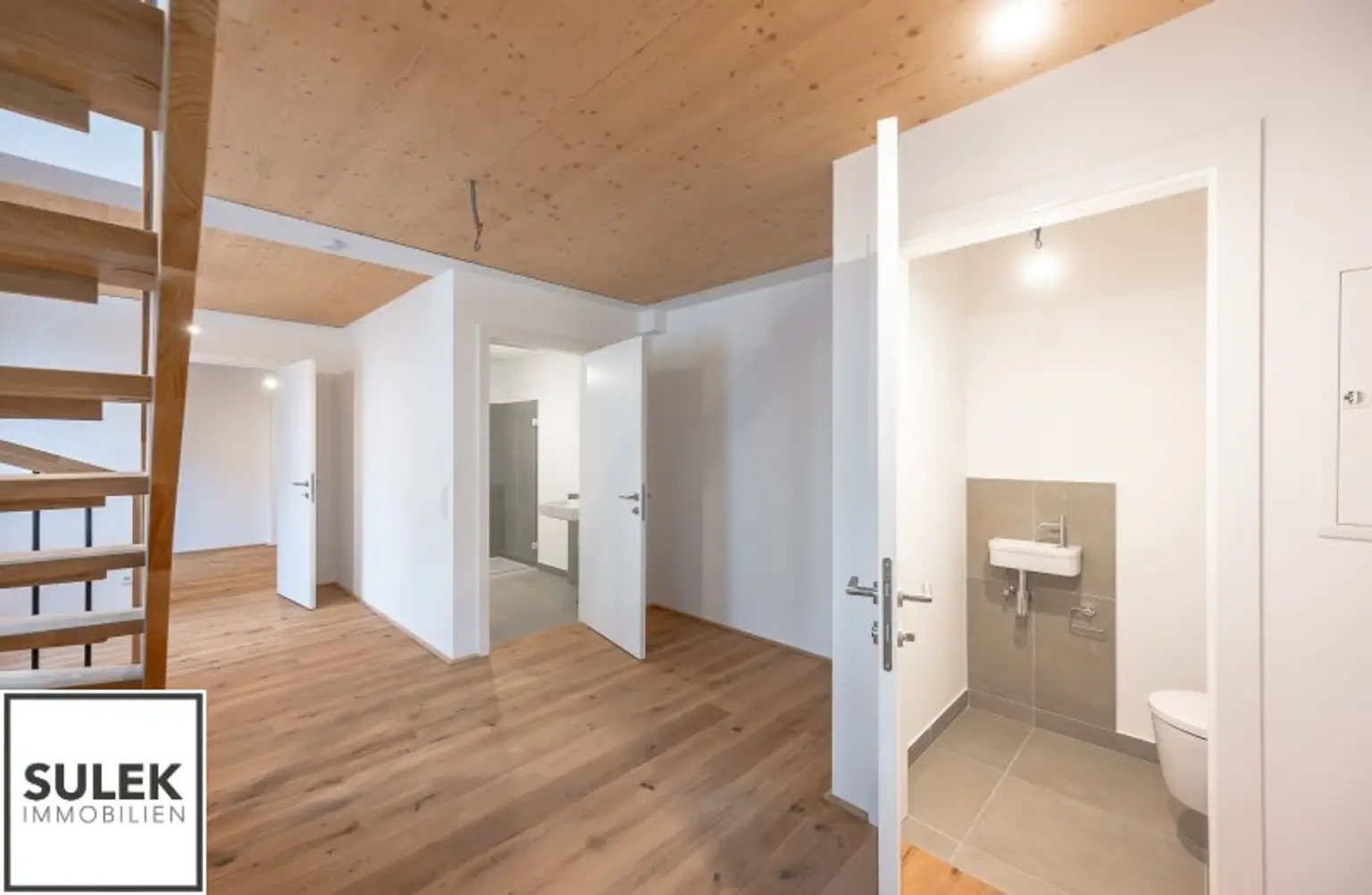 Dachgeschoßwohnung im Herzen des 2. Bezirks – 83 m² Wohnkomfort