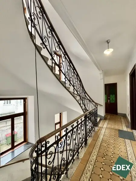 Sanierungsobjekt: 2 Zimmer Wohnung beim Erich-Auer-Park, 1140 Wien