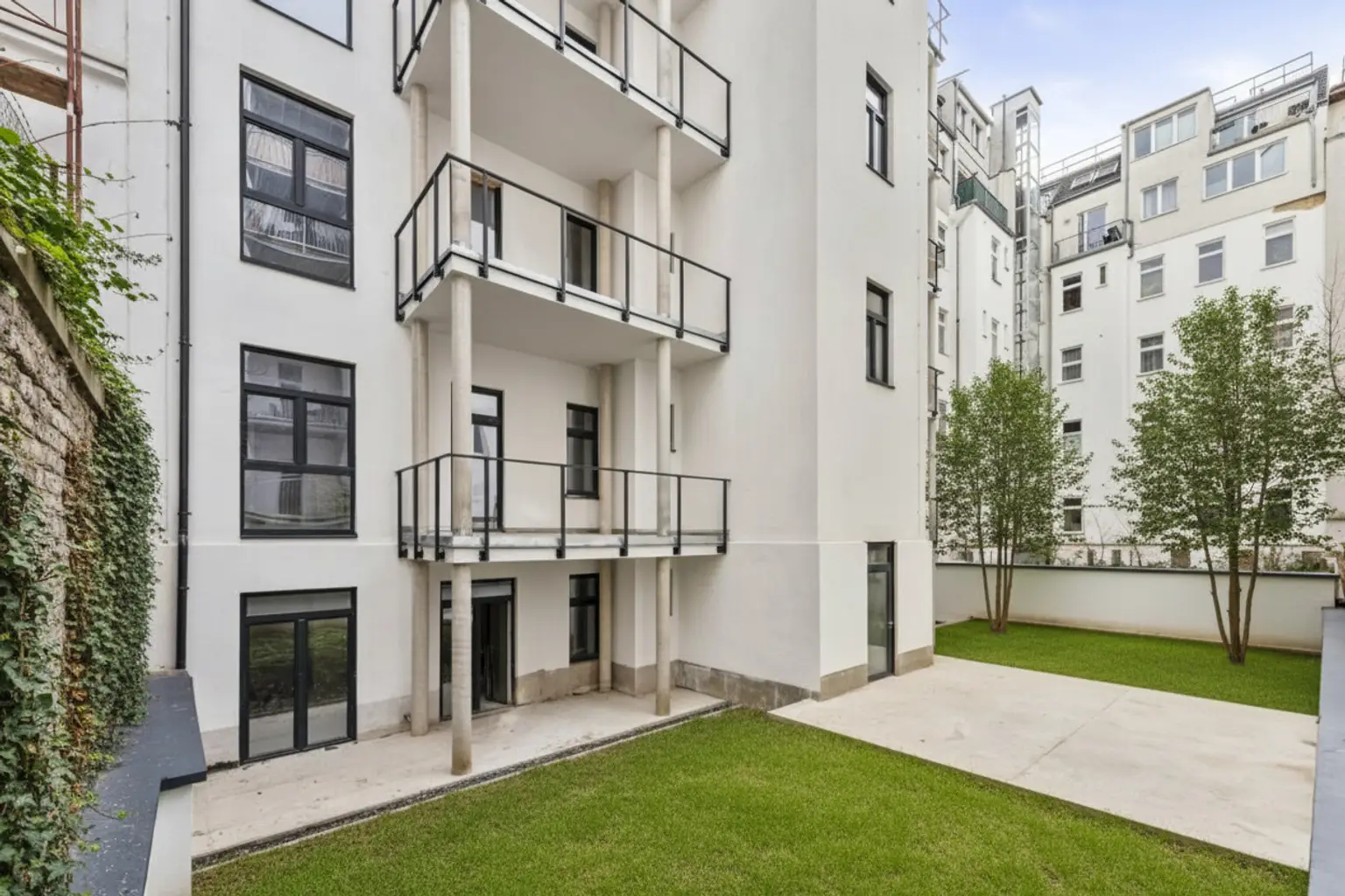 "ModernLiving9th" - Wunderschön saniertes Zinshaus mit Dachgeschoßausbau im 9. Bezirk