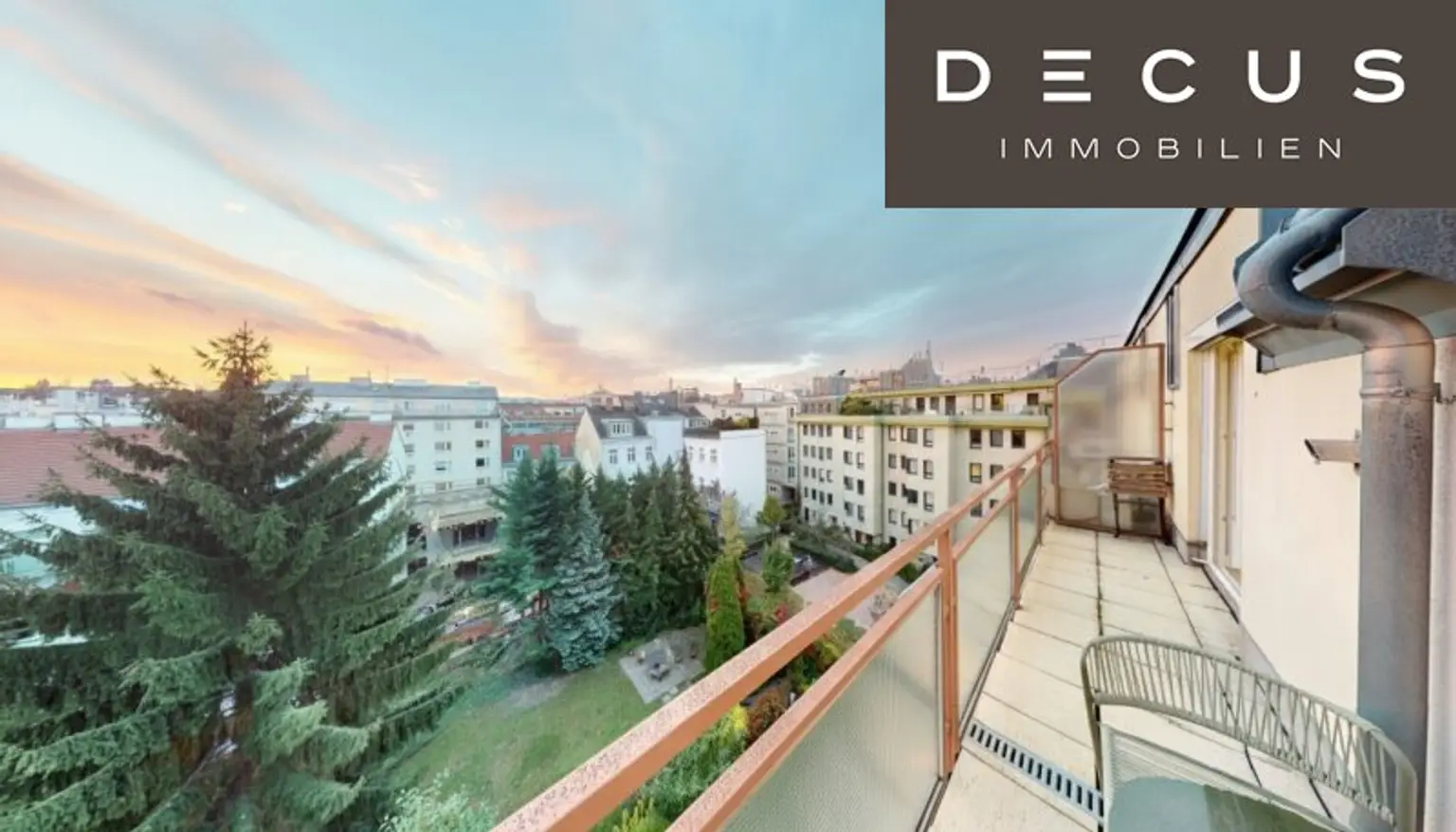 CHARMANTE DG-WOHNUNG MIT TERRASSE | SAUNA & GARAGE | WESTSEITIGE INNENHOFLAGE