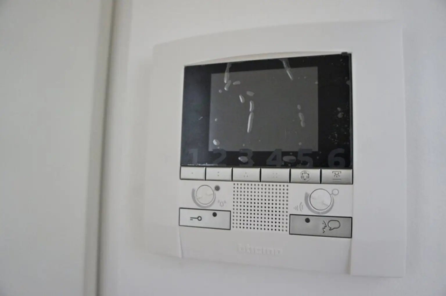 3 Zimmer Neubauwohnung mit Balkon und Garten