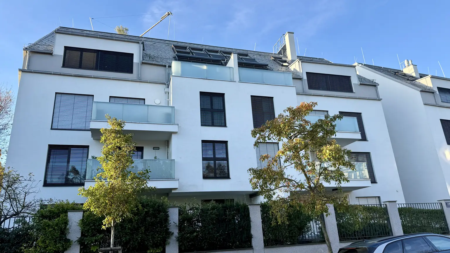 Exklusives Wohnen in idyllischer Cottagelage (inkl. Garage)