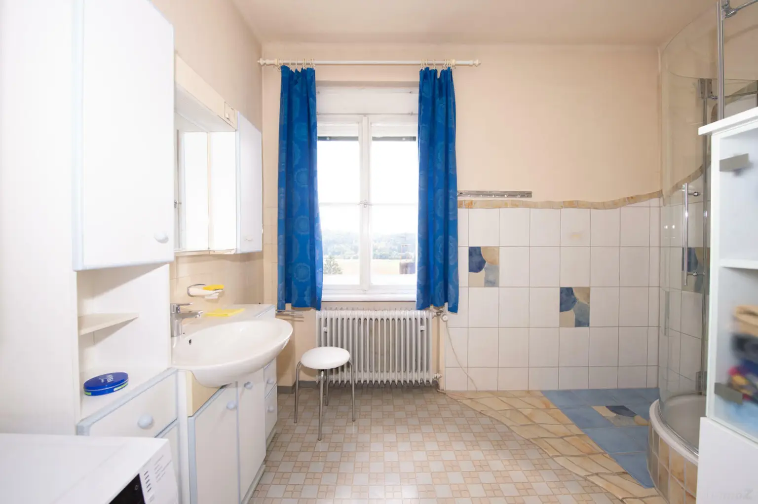 Ein Anwesen voller Möglichkeiten – großzügiges Haus mit Traumgrundstück