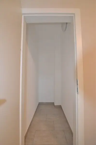 NEUWERTIGE 4-Zimmer Wohnung im Zentrum von Tragwein  II  mit hochwertiger Einbauküche