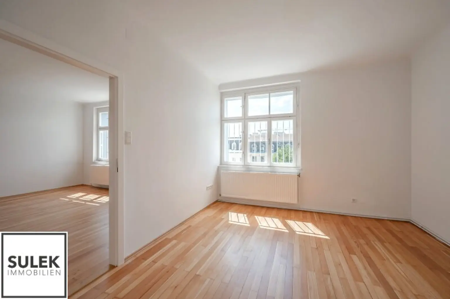 Großzügige 4-Zimmer-Wohnung am Brahmsplatz – Top-Lage im 4. Bezirk