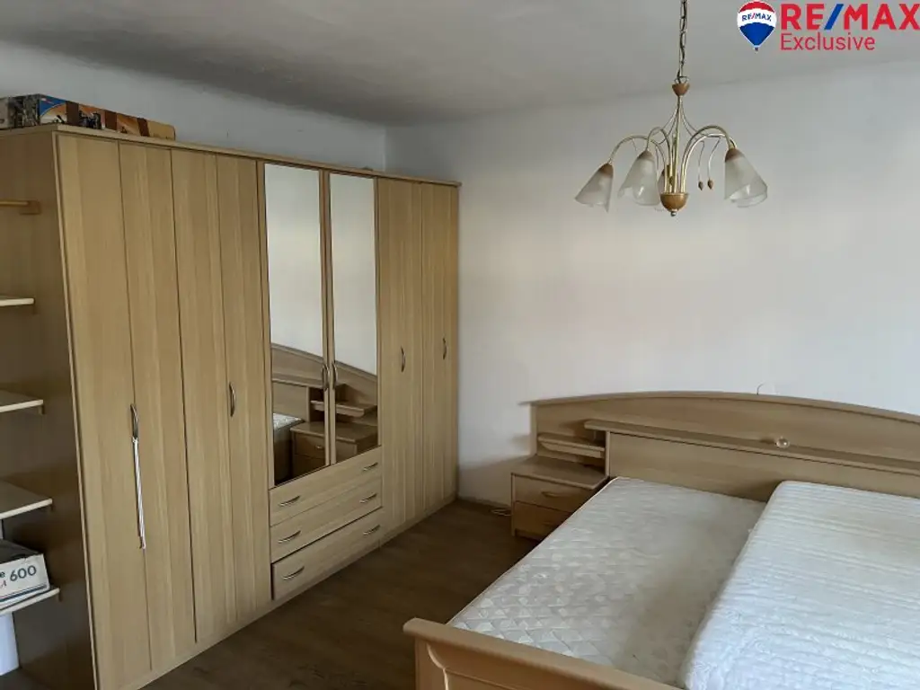 Traumhaftes Baugrundstück mit Altbestand in Wiener Neustadt!