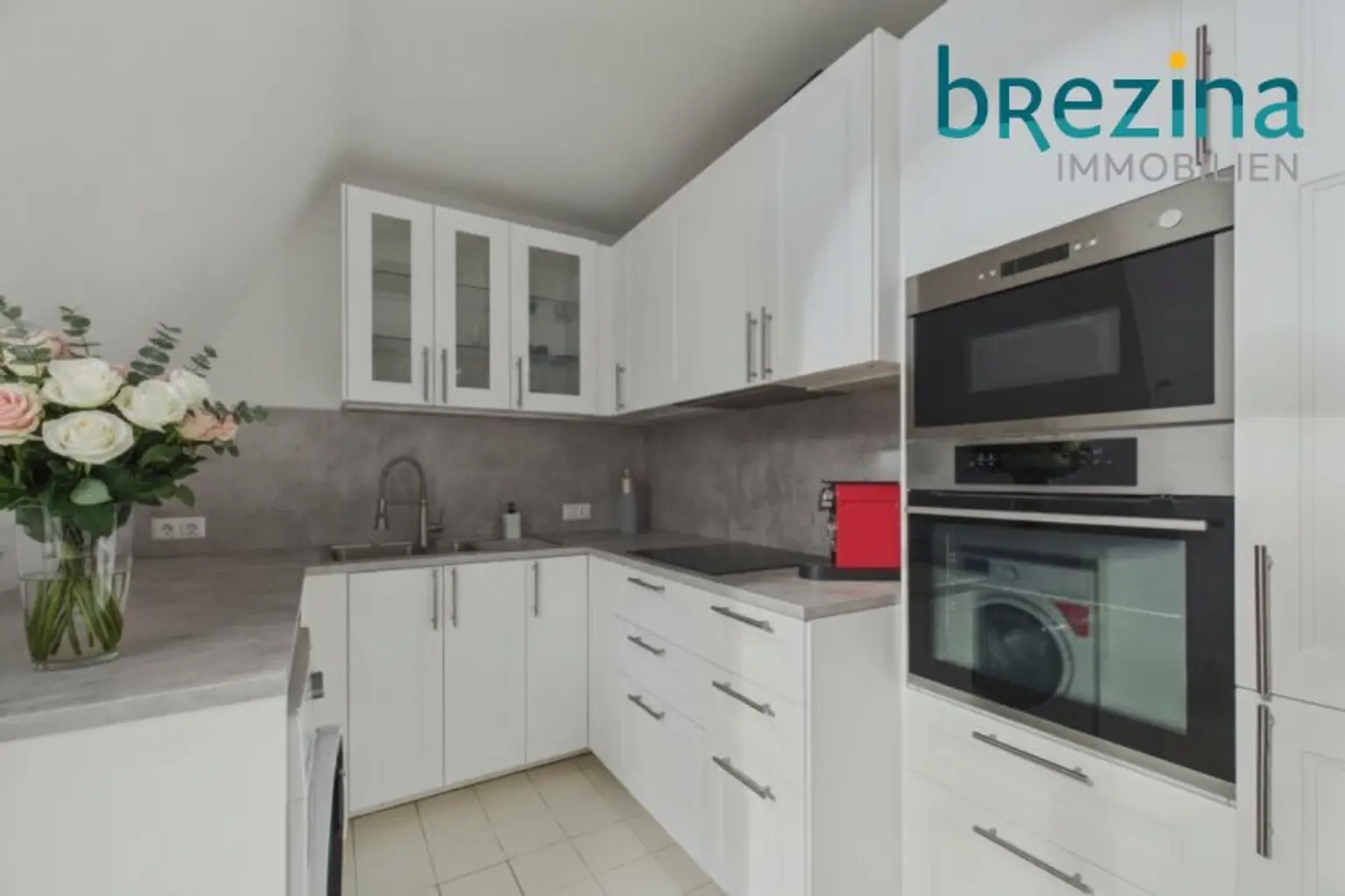 Einzigartiges Schmuckstück - Maisonettewohnung mit großer Terrasse