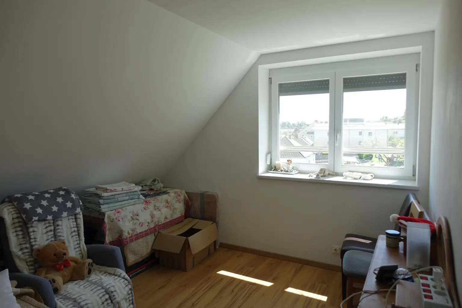 weiteres Zimmer im Dachgeschoss