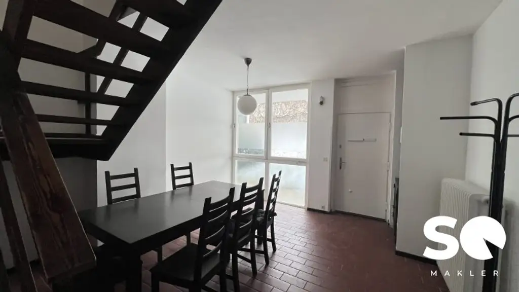 # SQ - MAISONETTE WOHNUNG IM REIHENHAUSSTIL MIT LOGGIA - 3 EBENEN