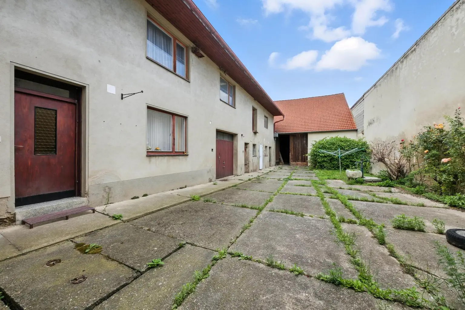 CHARMANTES LANDHAUS MIT STADL IN GOGGENDORF!