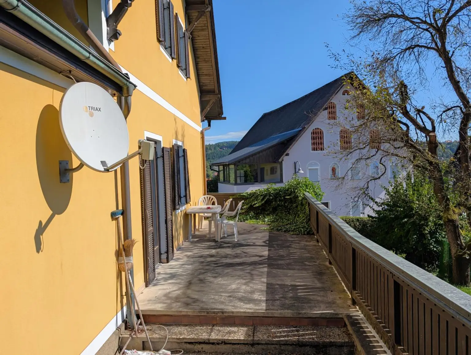 Großes Einfamilienhaus in zentraler Lage - Nur 25 Min. von Graz!