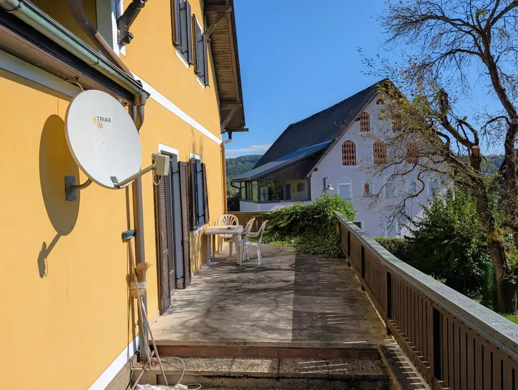 Großes Einfamilienhaus in zentraler Lage - Nur 25 Min. von Graz!