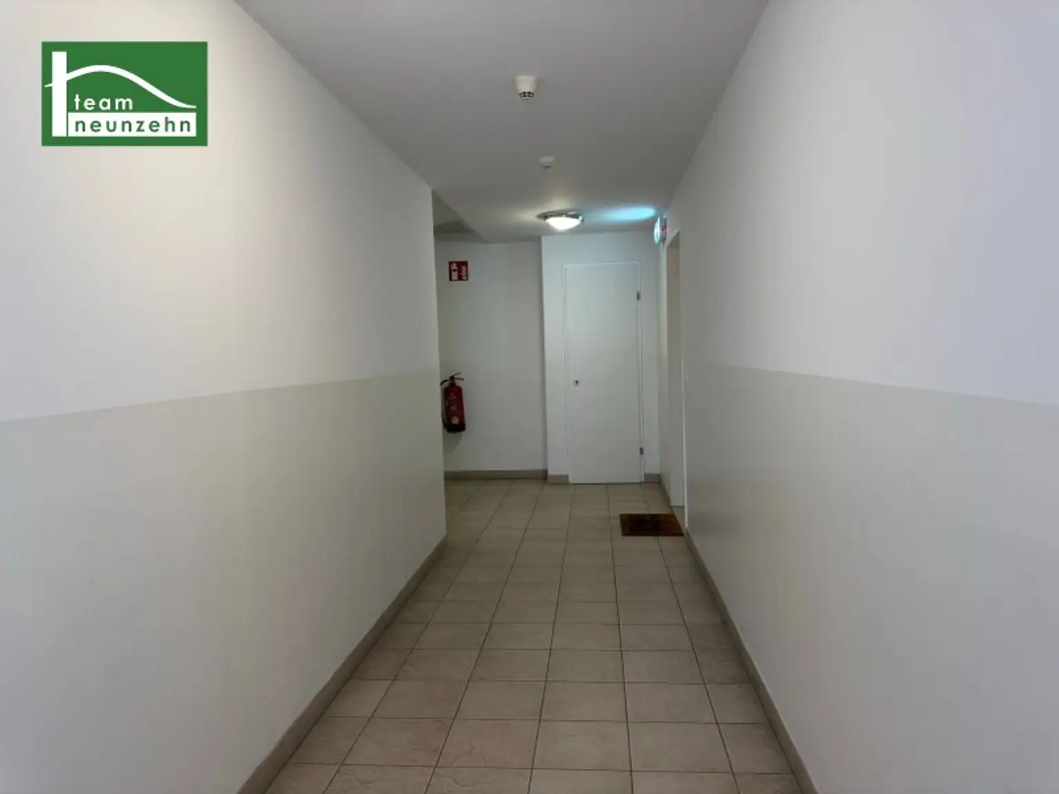 Exklusive 4-Zimmer-Wohnung in Bestlage beim Rochusmarkt ab sofort verfügbar *Inkl Küche*