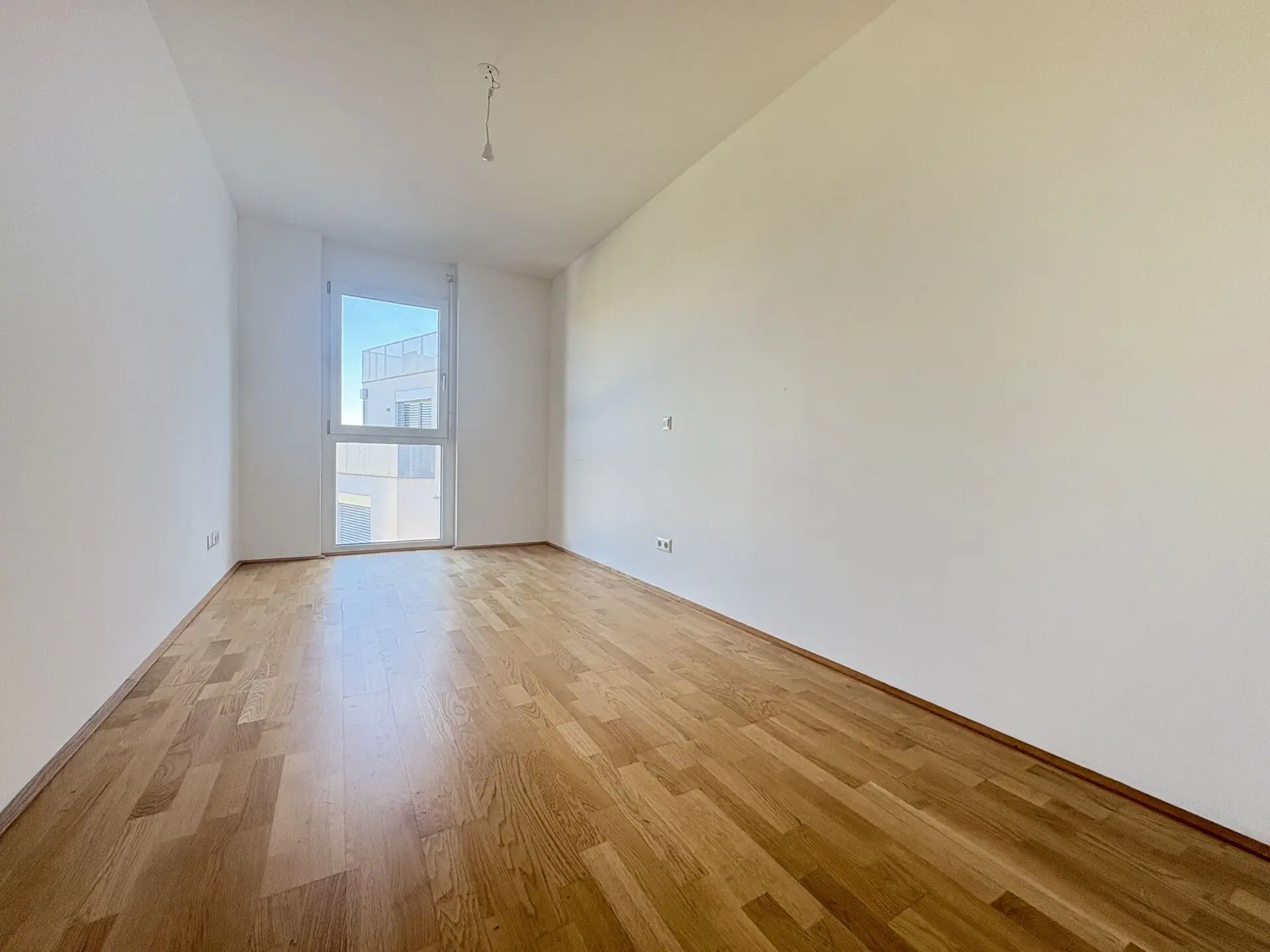 20251107_122248519_iOS