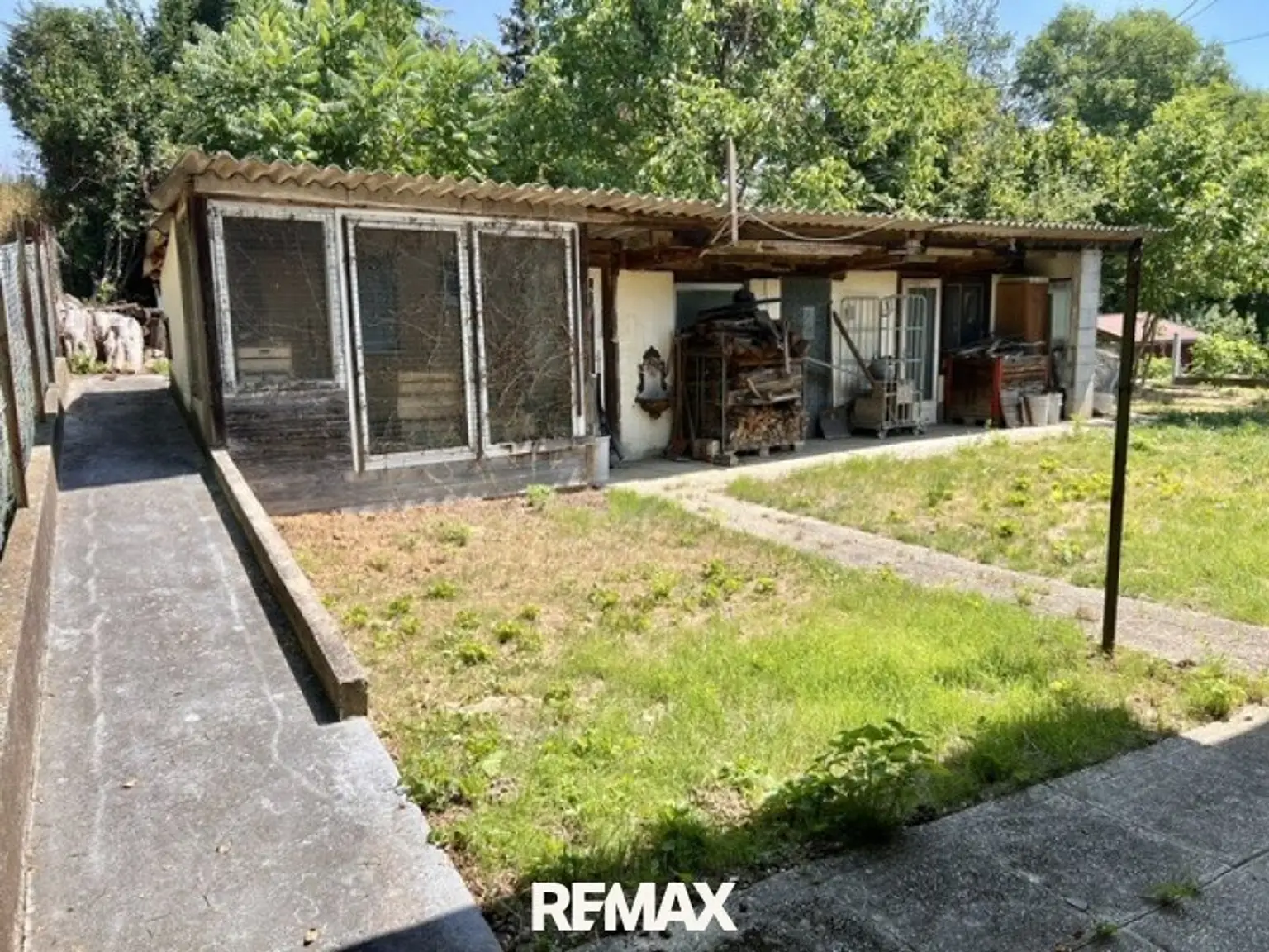 Einfamilienhaus in Pöttsching mit sonnigem Garten, Wintergarten, Einliegerwohnung-Option