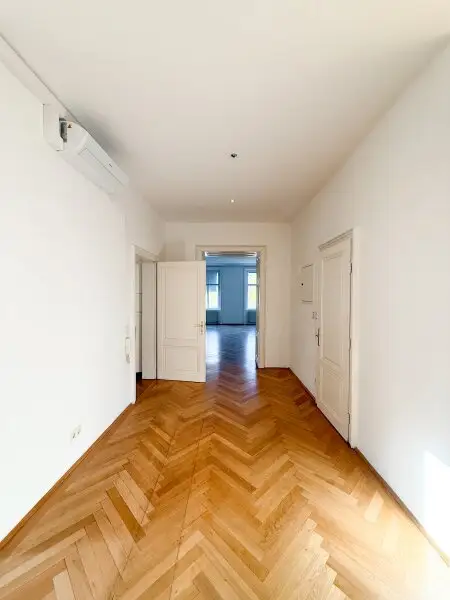 Exklusives 4-Zimmer-Altbaubüro mit Blick auf das Hotel Imperial – Kärntner Ring, 1010 Wien
