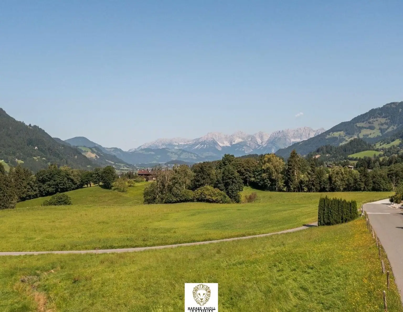 Exklusives Grundstück mit unverbaubarem Ausblick