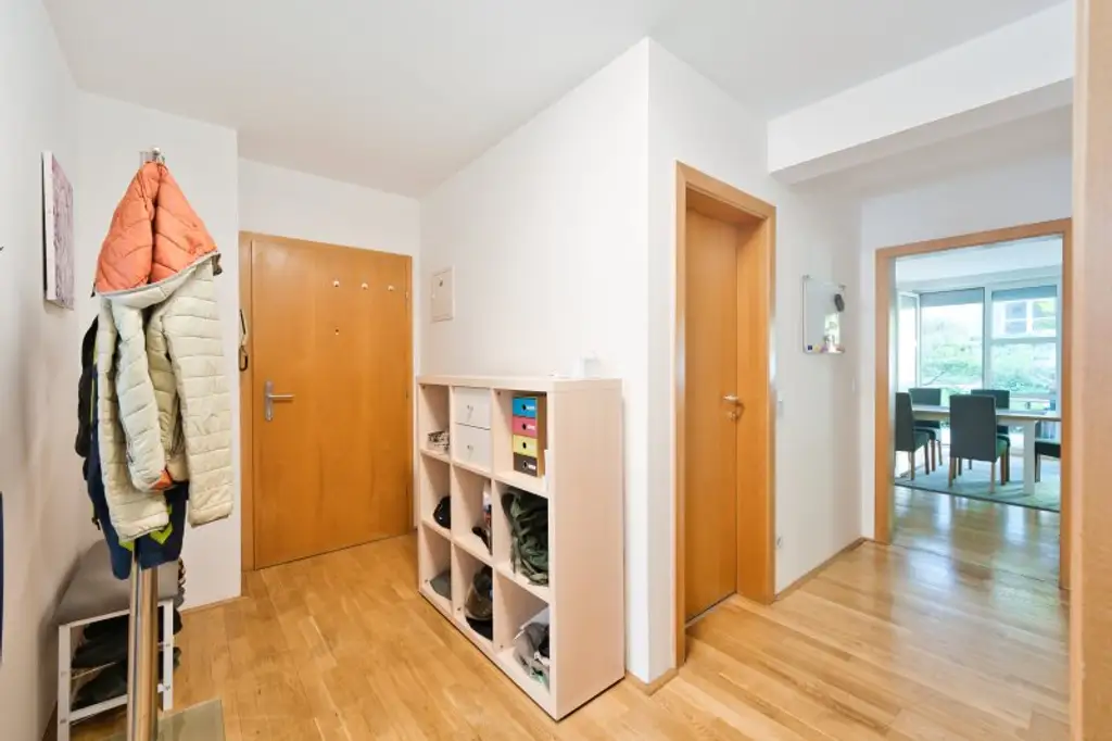 Renovierte 2,5-Zimmer-Wohnung mit Terrasse & Gartenidylle – ruhig wohnen, zentral leben