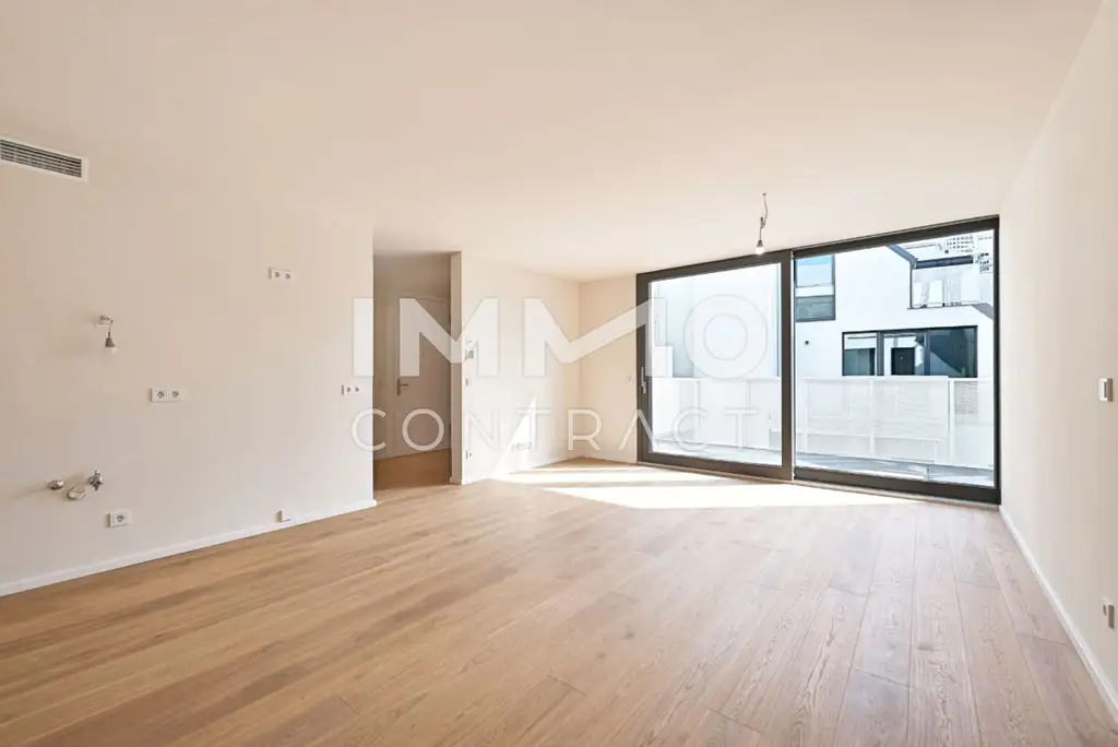 NEW! Modernes Dachgeschoss mit großer Loggia und Weitblick. ERSTBEZUG!