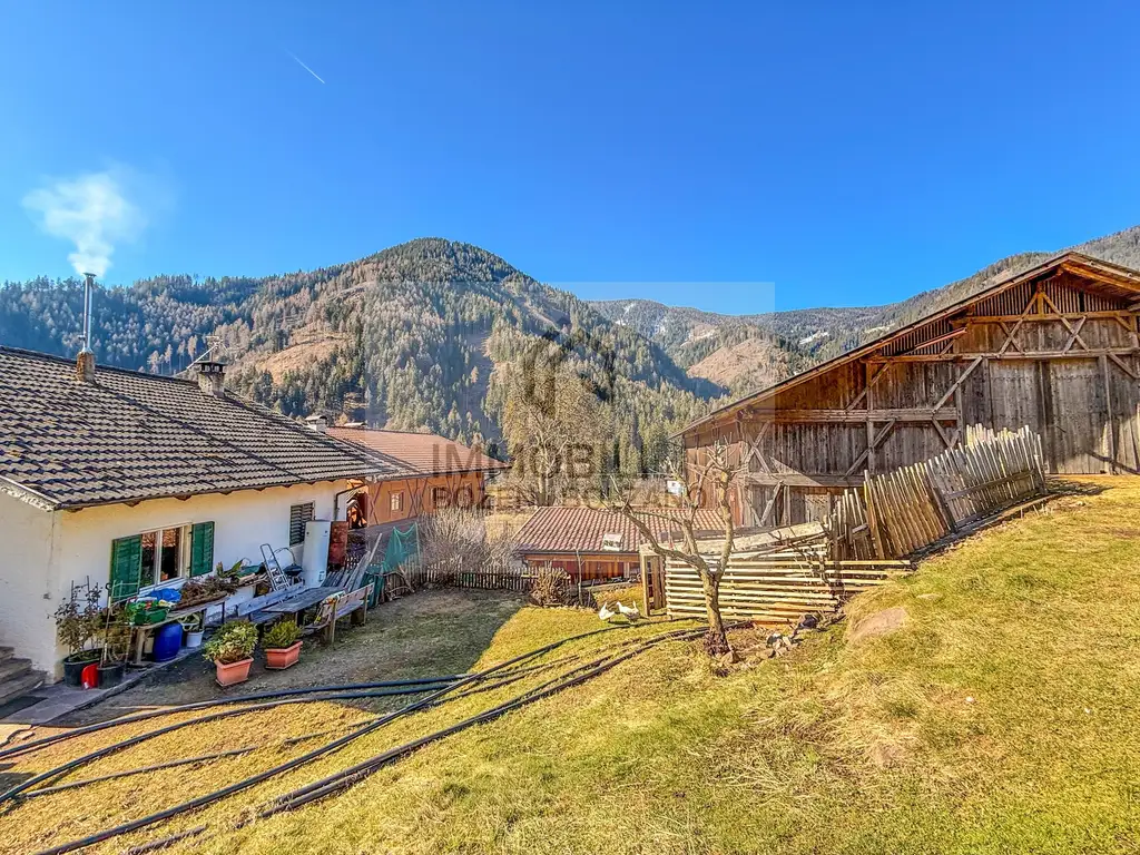 Bauernhof in sonniger Panoramalage – ein Juwel mit Potenzial