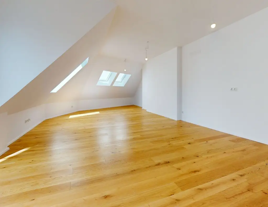 First occupancy! Modern penthouse flat with open space in a quiet location