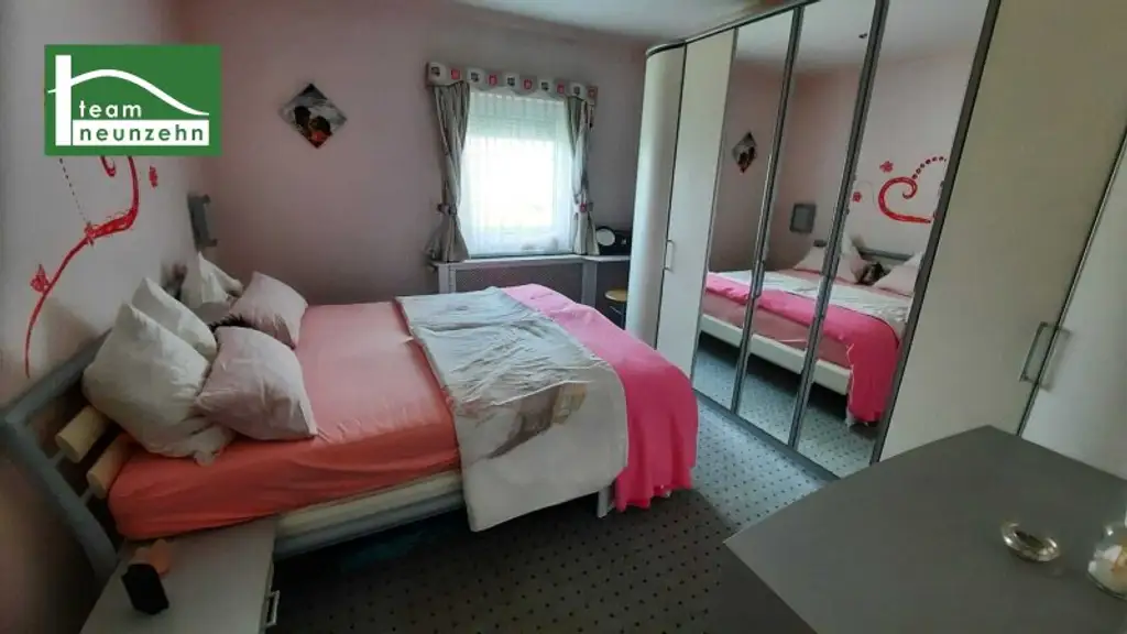 Traumhaftes Haus in Trausdorf-Feriensiedlung I: 3 Zimmer, überdachte Terrasse, Pool & Stellplätze für nur 239.000 €!