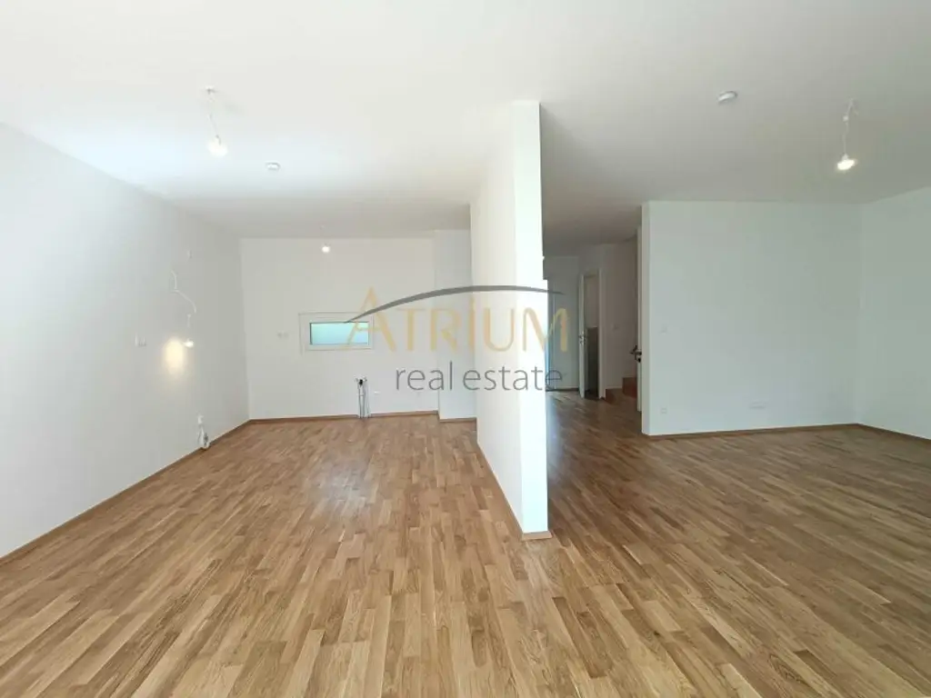 Reihenmittelhaus mit 5 Zimmer, Garten, 2 Terrassen – Erstbezug!