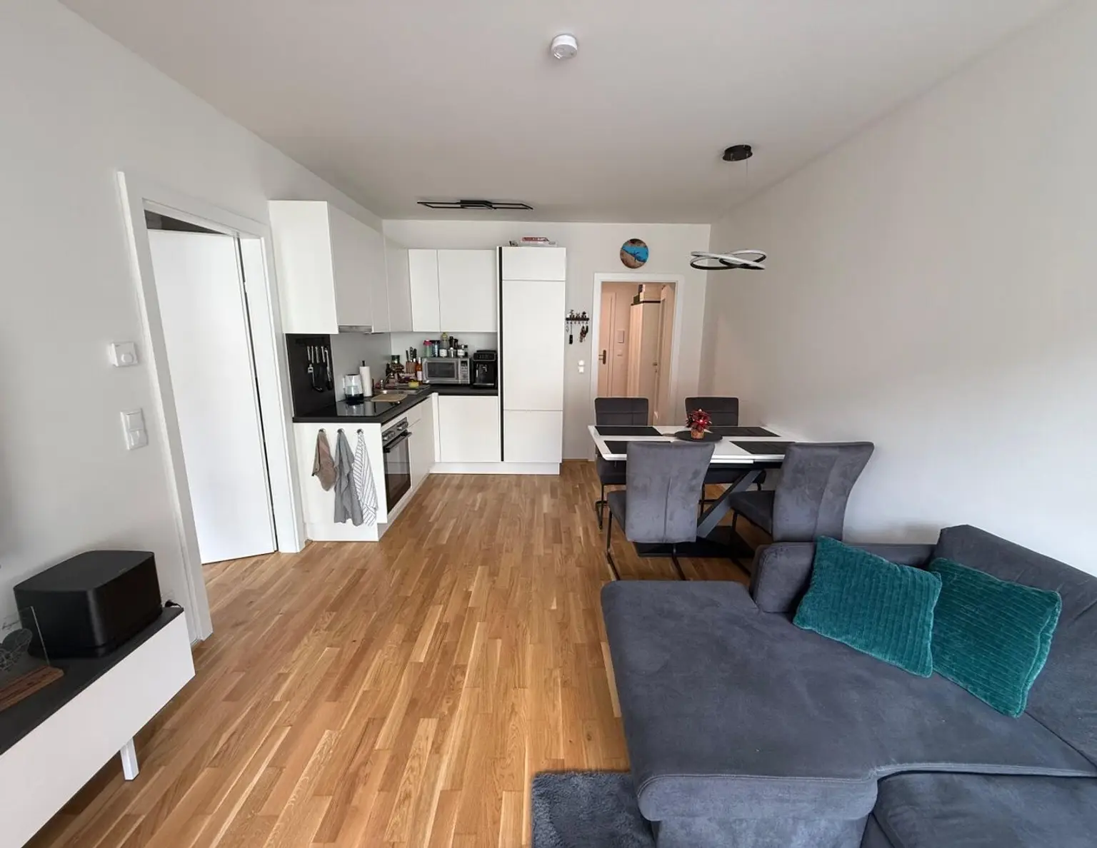Hochwertige 2-Zimmer-Wohnung mit idealer Raumaufteilung und großzügigen Balkon - PROVISIONSFREI