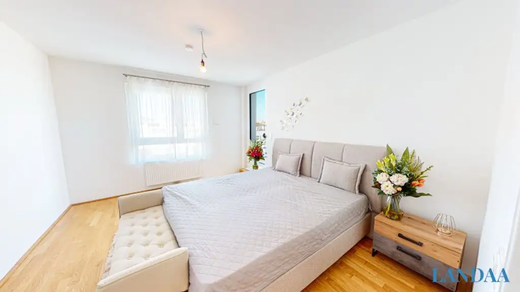 Wunderschöne 4 Zimmer Dachgeschosswohnung mit Garage