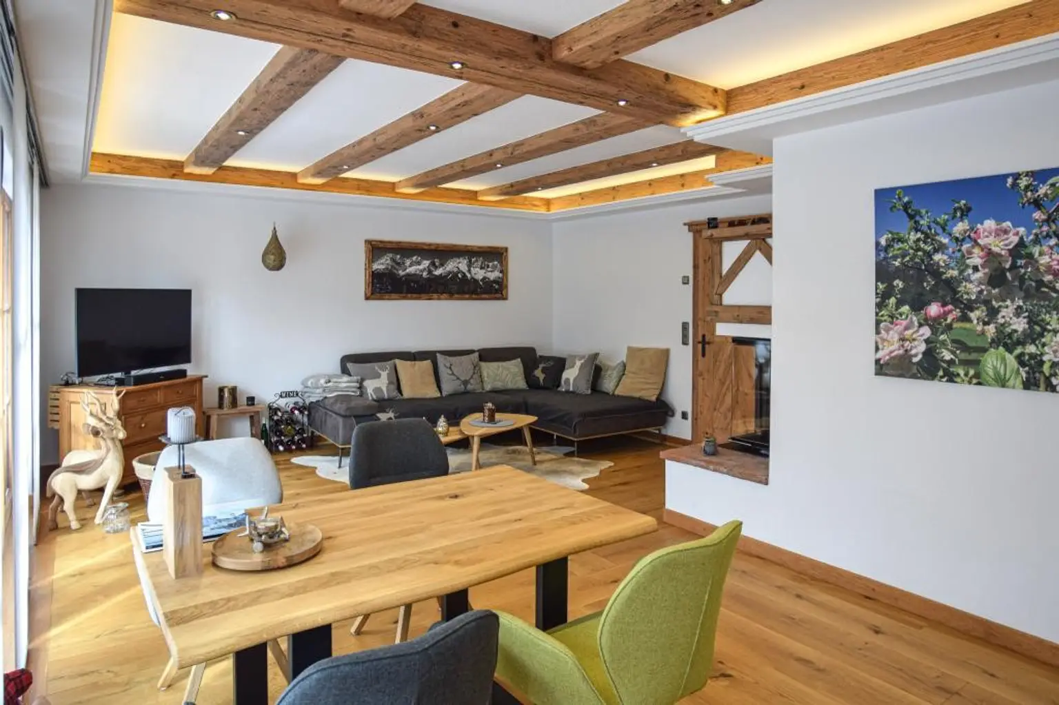 Wohnen/Essen/Kochen mit Kamin