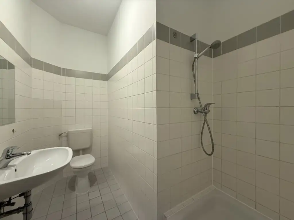 ADLERHOF | 2-Zimmer-Wohnung inkl. Lift | 6 min Fußweg zur U3 VOLKSTHEATER