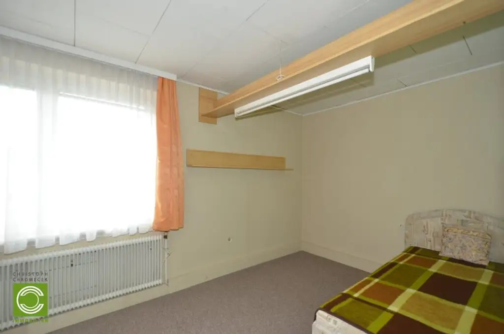 CHRISTOPH CHROMECEK IMMOBILIEN - MÖDLING - Helle, zentrumsnahe und möblierte 2,5 Zimmer zur Miete!