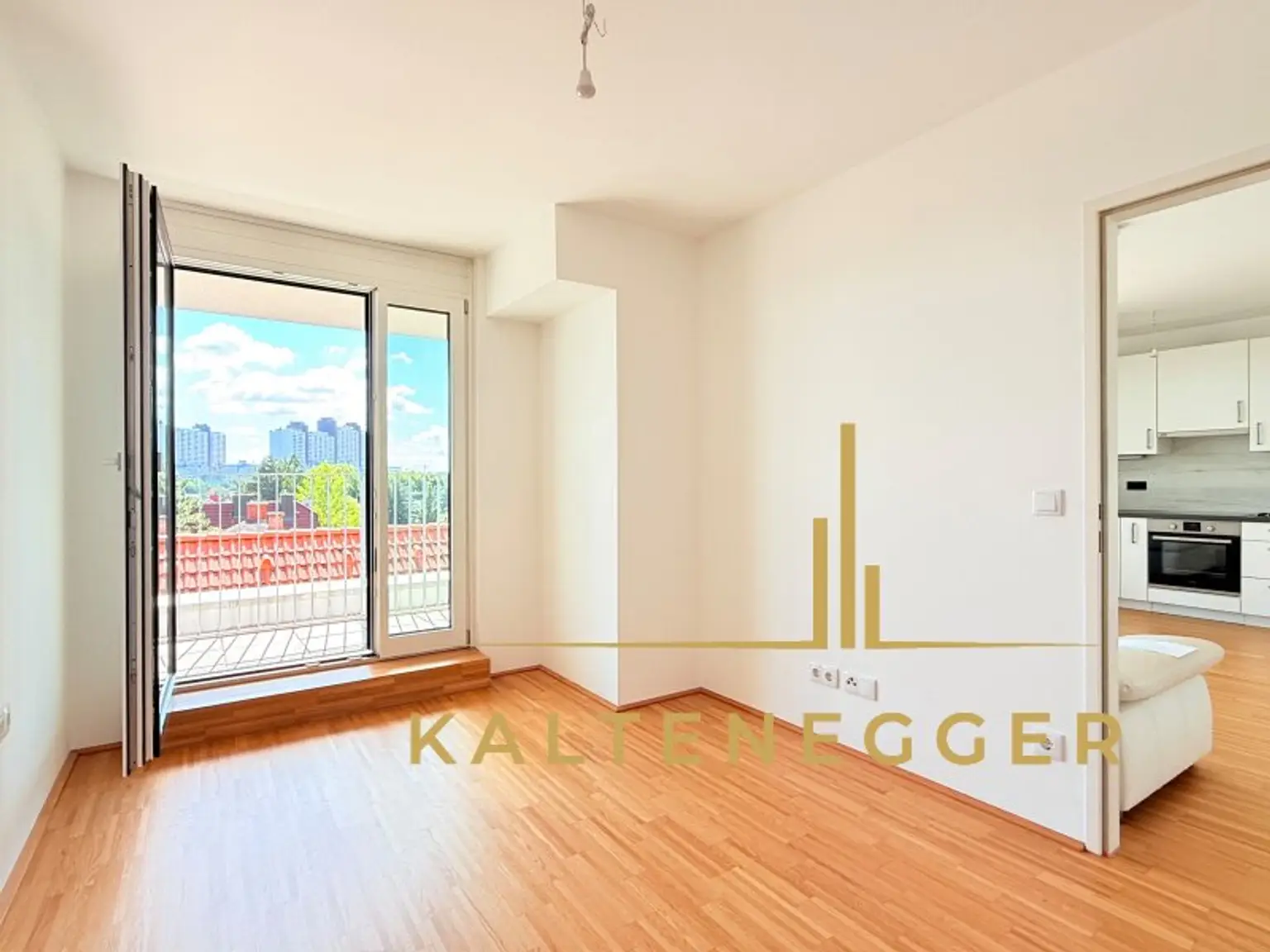 Perfekte Singlewohnung mit Terrasse im 3. Stock