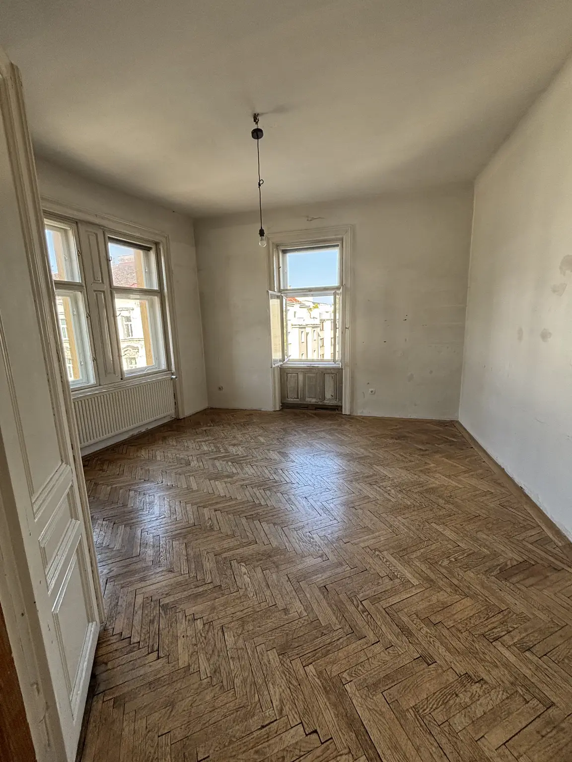 Stadtwohntraum ca.92 m²  in bester Ottakringer Lage - Renovierungsbedürftiges Juwel mit viel Potential !