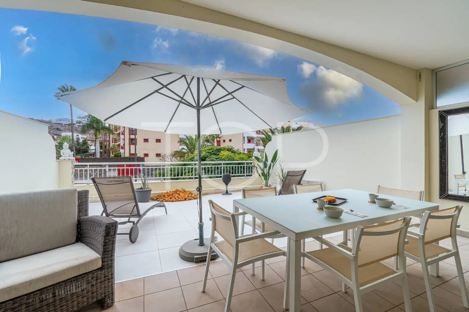 Nice 1-bedroom apartment with fantastic terrace in the centre of Palm-Mar