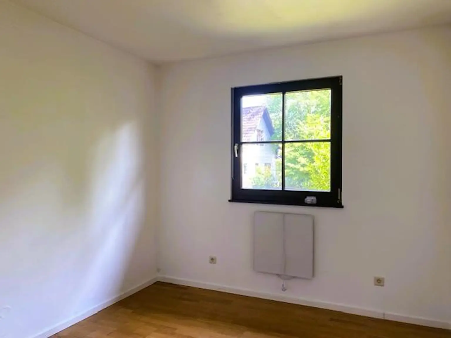 Einziehen und bleiben! Gepflegter Bungalow, traumhafte Grünlage!